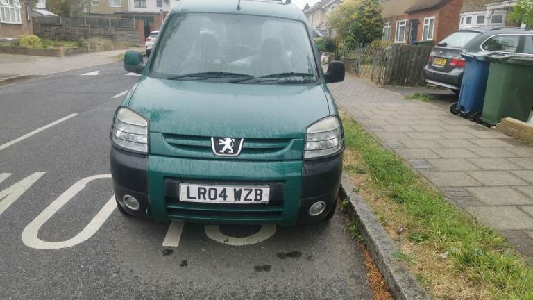 Peugeot, PARTNER COMBI, MPV, 2004, Manual, 1587 (cc), 5 doors