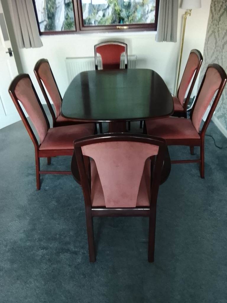 McIntosh of Kirkcaldy table & chairs