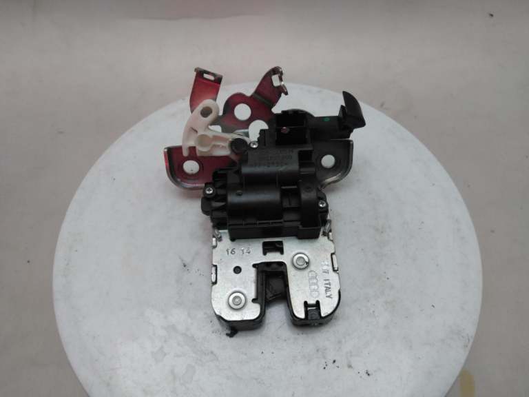 Audi A1 Boot Tailgate Lock 2010-2018 5 Door Hatchback 8r0827505