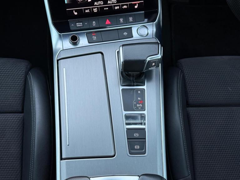 2019 Audi A6 Saloon 2.0 TDI 40 Black Edition Saloon 4dr Diesel S Tronic quattro Euro 6 (s/s) (2 S...