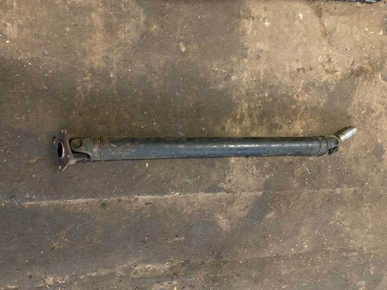 Mazda MX5 mk2.5 prop shaft from a 6 speed VVT sports