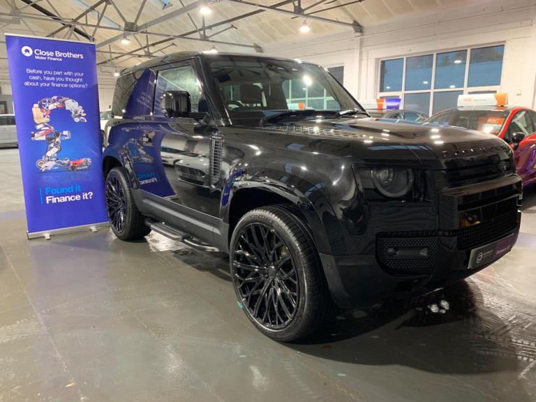 2022 Land Rover Defender 3.0 D250 HSE 90 3dr Auto ESTATE DIESEL Automatic