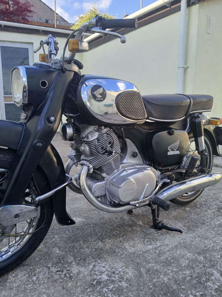 Honda dream 