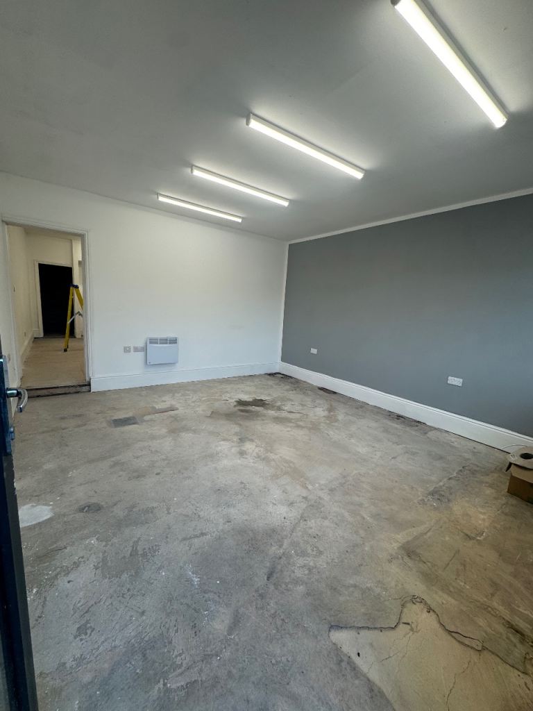 Commercial property to LET