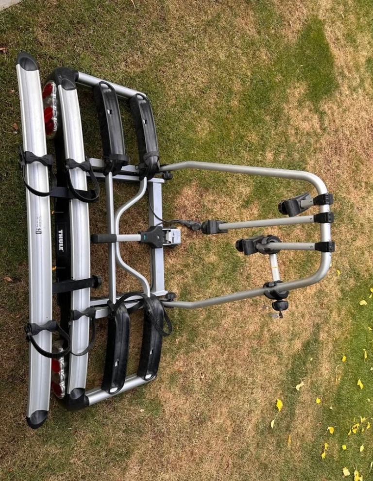 Thule 4 Bike carrier towbar tilts
