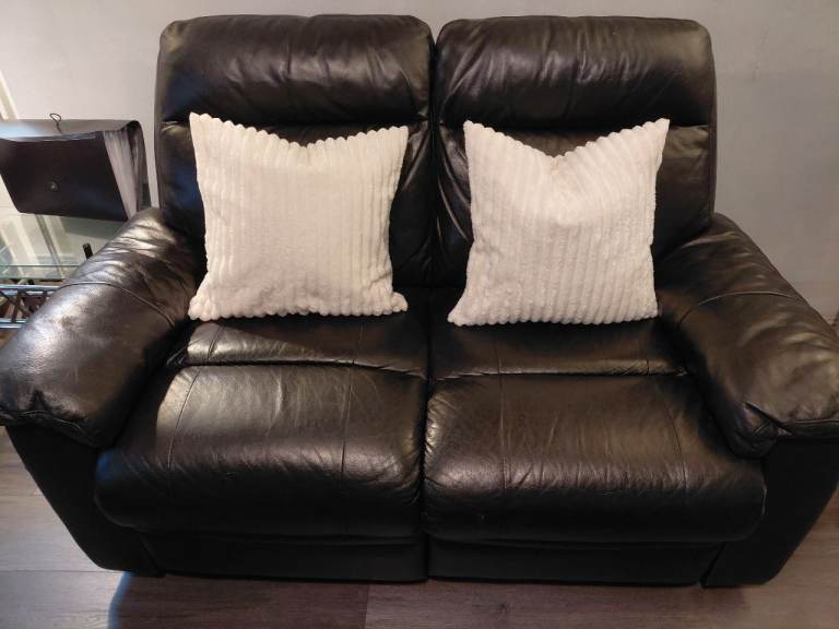 Black 2 Seater + 2 Chairs (All Recliners)