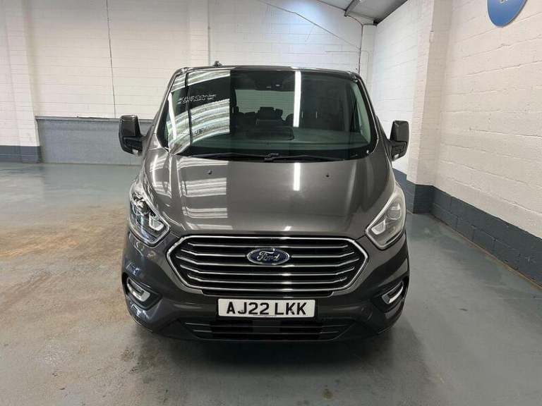 2022 Ford Tourneo Custom 2.0 EcoBlue Hybrid 185ps L/R 8 Seater Titanium X MPV DIESEL Manual