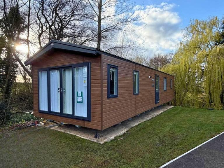 SWIFT VENDEE LODGE in Northallerton  - Lodge / Caravan 