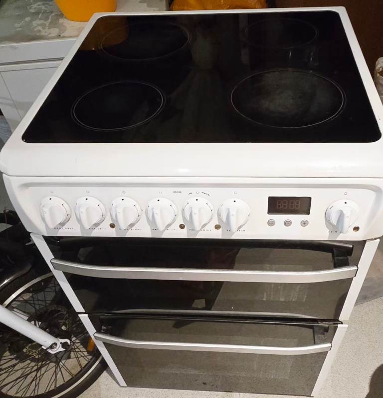 HOTPOINT cooker & oven
