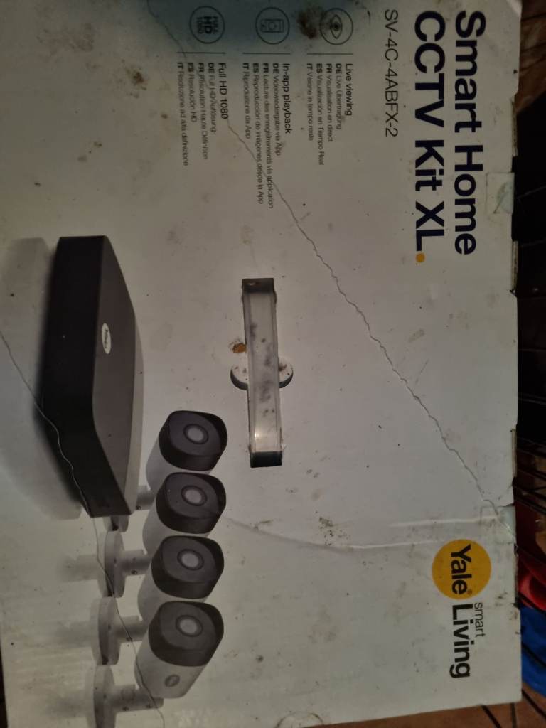 Yale cctv 4 camera complete 