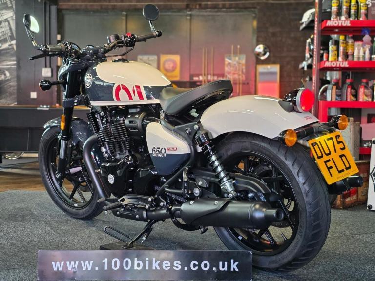 2025/75 ROYAL ENFIELD SHOTGUN 650cc EURO 5 2025 MODEL 5 MILE'S 