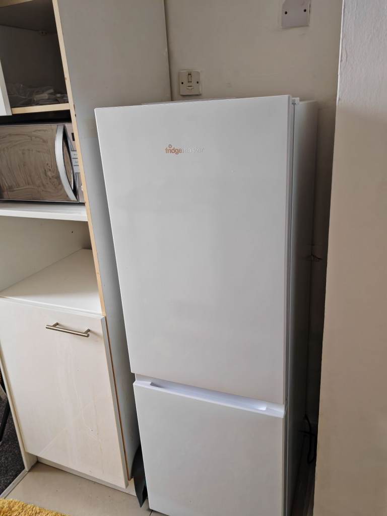 Smaller size fridge freezer