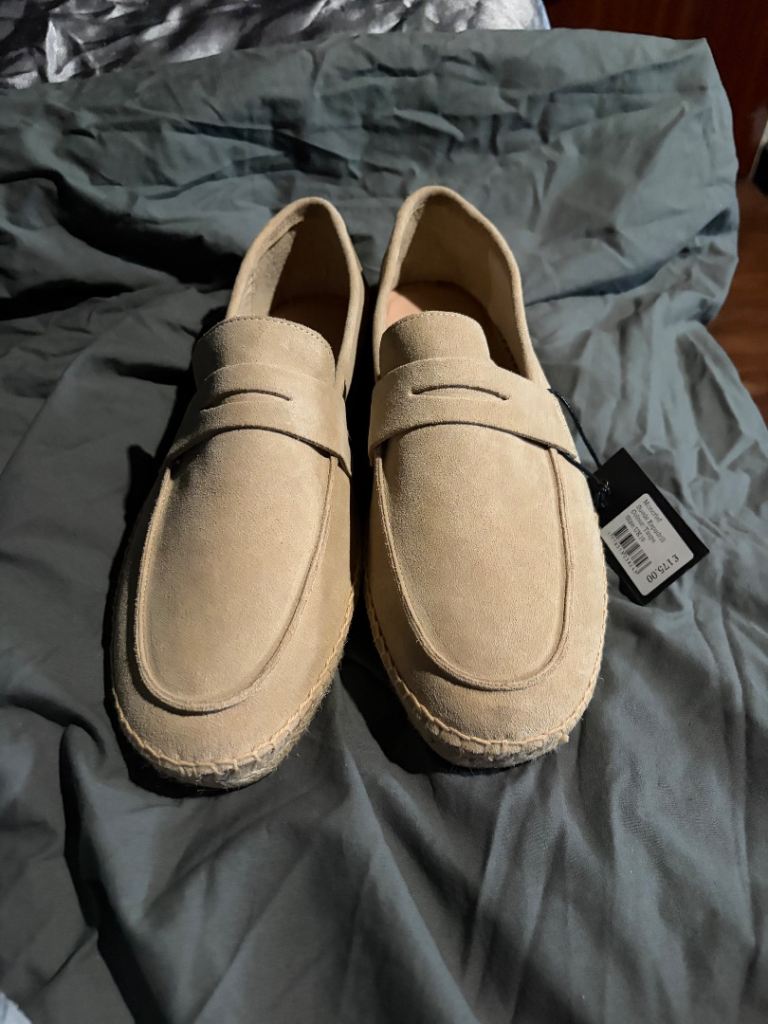Men’s loafers 