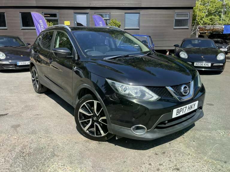 2017 Nissan Qashqai 1.2 DiG-T Tekna [Non-Panoramic] 5dr Xtronic HATCHBACK PETROL Automatic