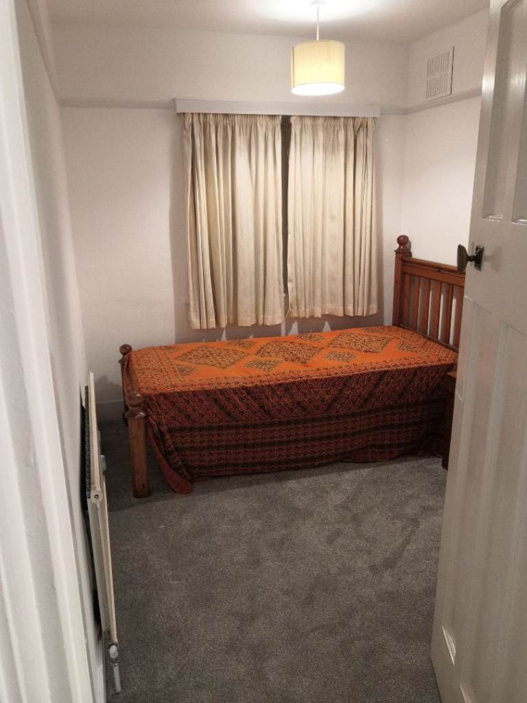 COZY SINGLE ROOM TO LET IN SOUTH KENTON FOR SINGLE PERSON ALL BILLS INCLUSIVE $ 175per week