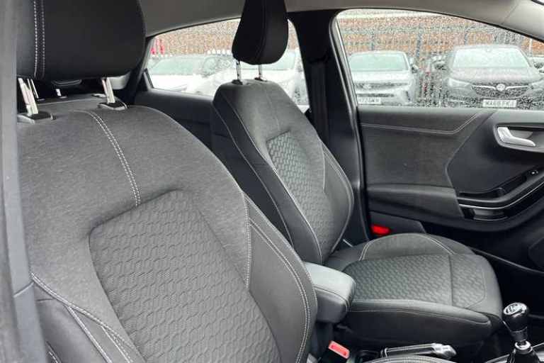 2020 Ford Puma 1.0 EcoBoost Hybrid mHEV Titanium 5dr HATCHBACK PETROL Manual