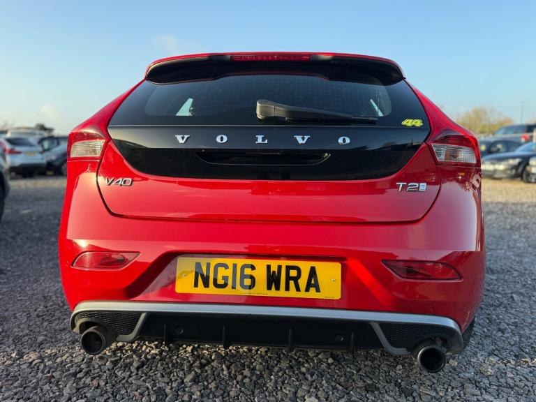2016 Volvo V40 T2 [122] R DESIGN 5dr Geartronic HATCHBACK Petrol Automatic