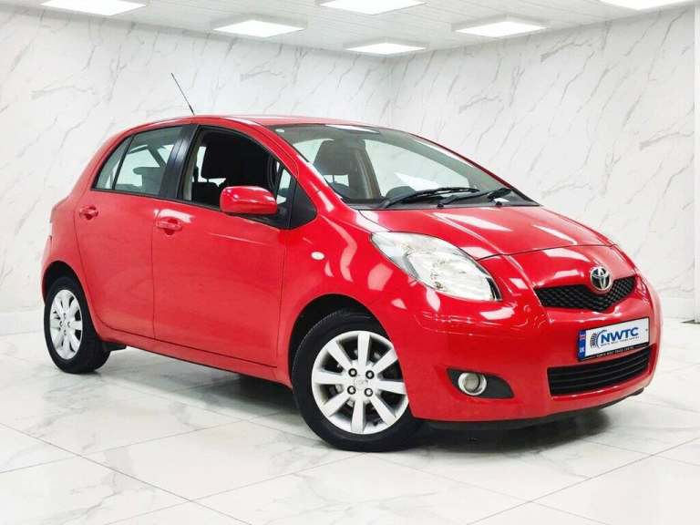 2011 Toyota Yaris 1.33 VVT-i T Spirit Nav 5dr [6] HATCHBACK PETROL Manual