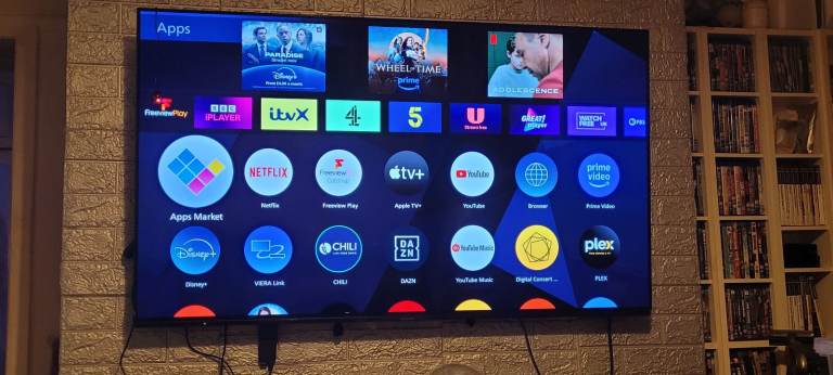 panasonic txKD-55XD9305 4k uhd tv with ai