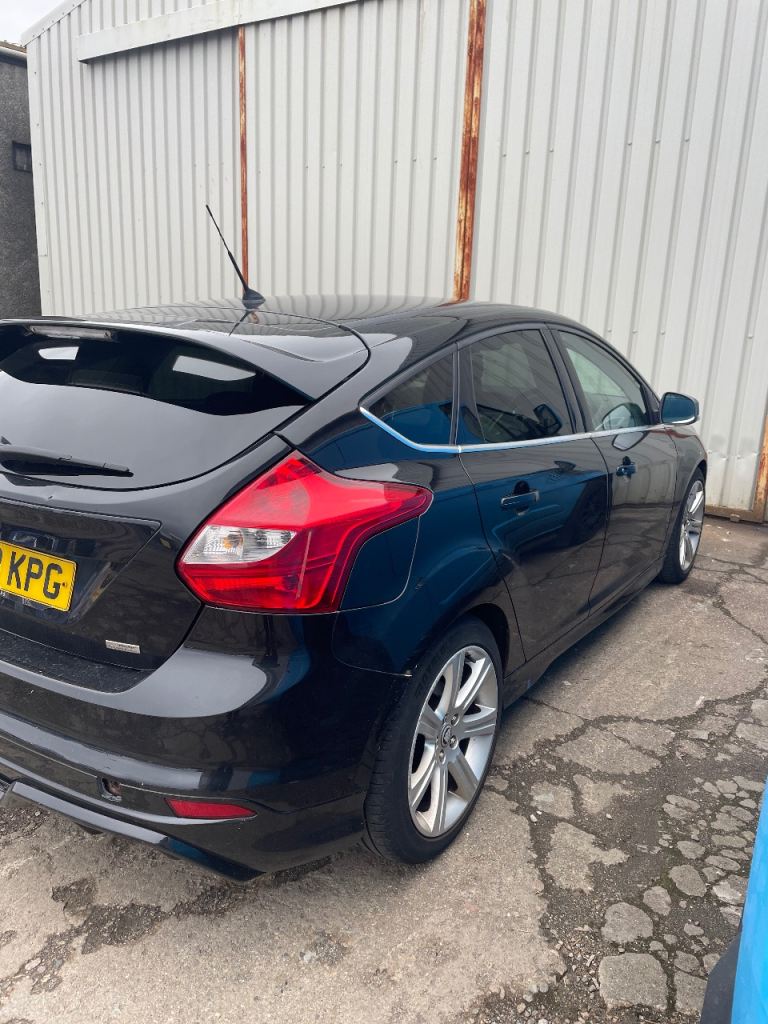 Ford, FOCUS, Hatchback, 2014, Manual, 1560 (cc), 5 doors
