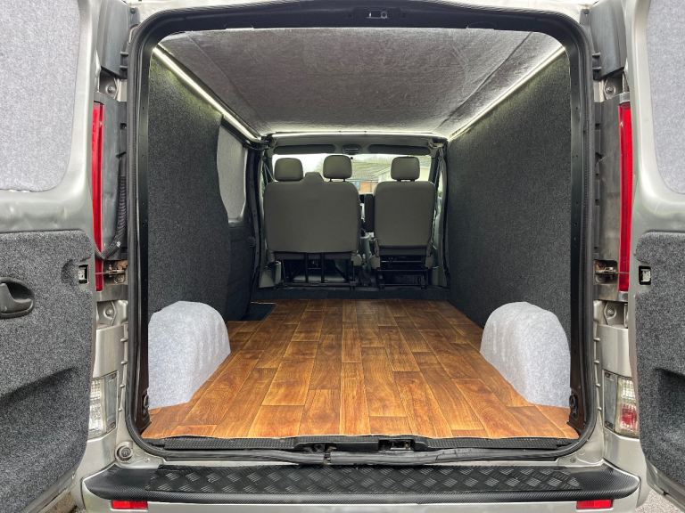 Vauxhall Vivaro Lwb 2.0T 