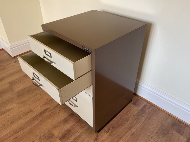 Compact Bisley Combination Filing Cabinet, 3 Drawers Plus Base Suspension File Drawer