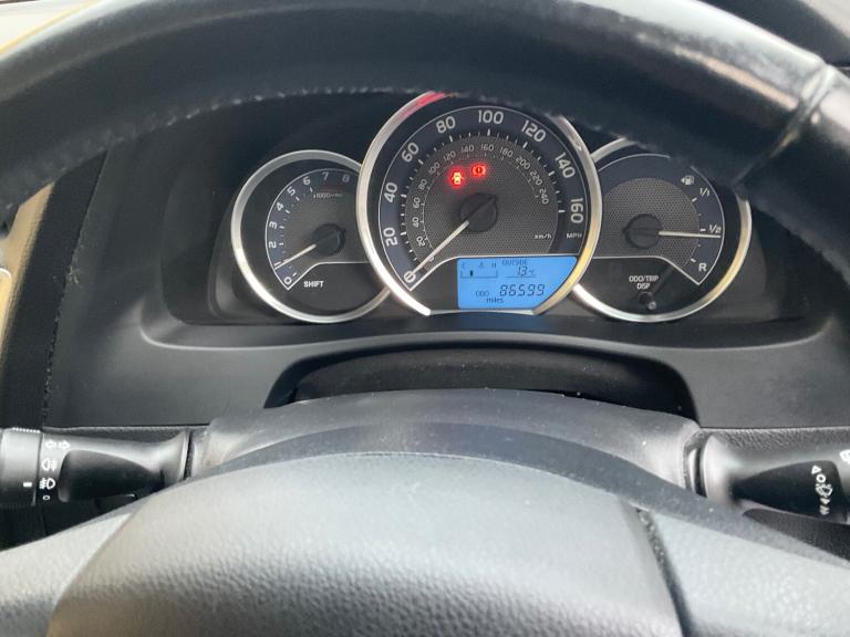 2013 Toyota Auris 1.6 V-Matic Icon 5dr HATCHBACK Petrol Manual