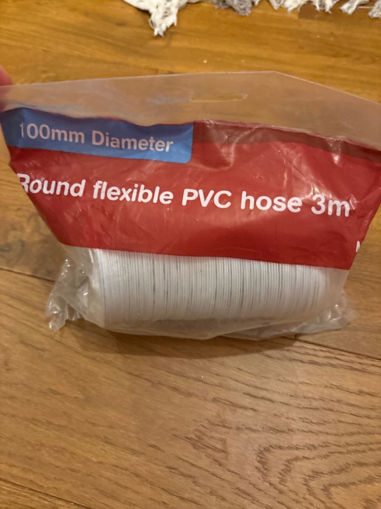 Round flexible PVC hose 3 m   100 mm diameter 