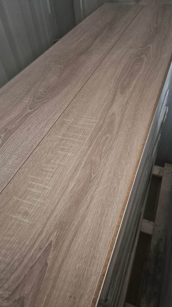 8mm silsden oak Laminate flooring sale