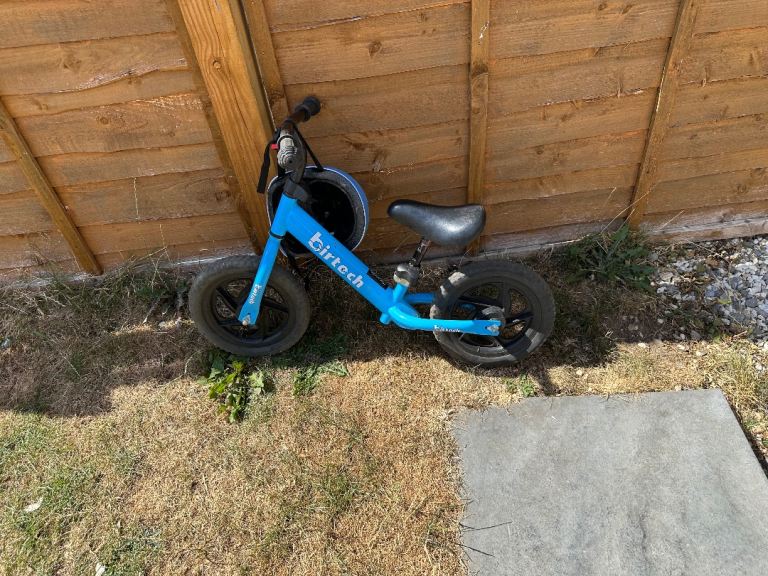 Birtech Kids Balance Bike with Helmet – Blue, Good Condition
