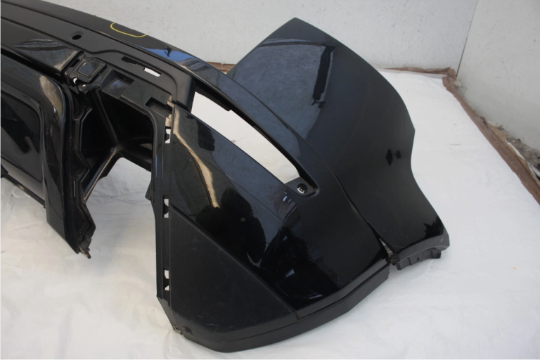 Range Rover Evoque Dynamic Rear Bumper 2015-2019 EJ3M-17D781-A Genuine *DAMAGED*