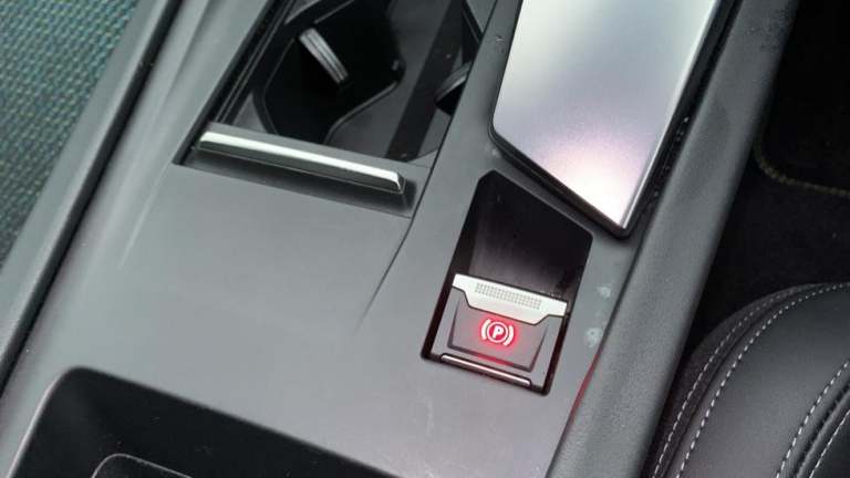 2024 Peugeot 308 115kW First Edition 54kWh 5dr Auto HATCHBACK ELECTRIC Automatic