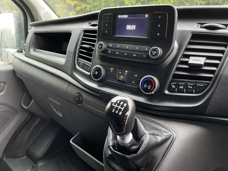 2022 Ford Transit 2.0 EcoBlue 130ps H3 Leader Van PANEL VAN DIESEL Manual