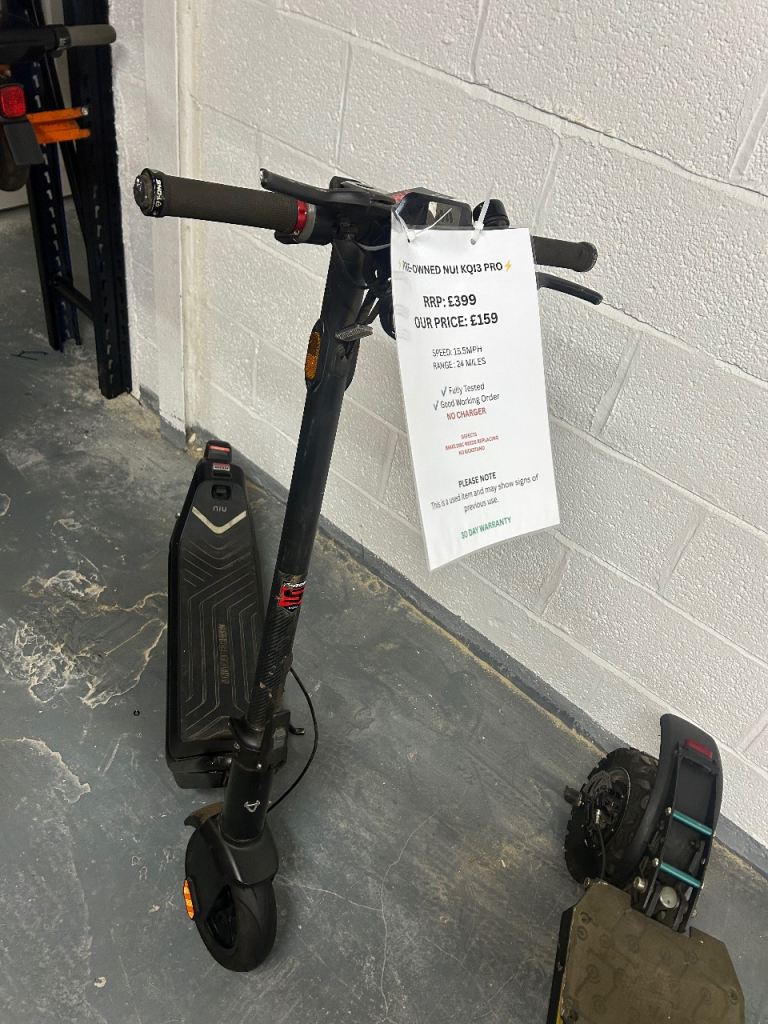 Pre owned nui kq13 pro electric scooter