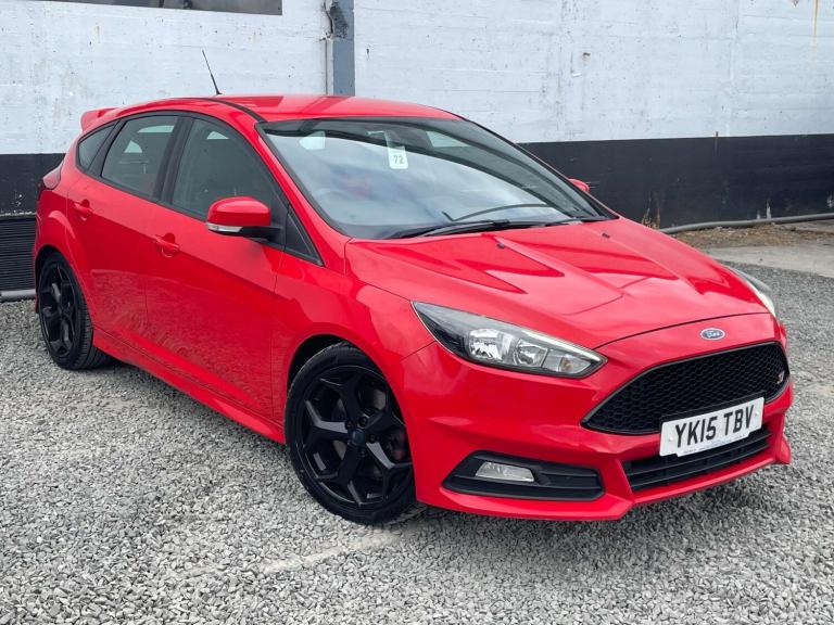 2015 Ford Focus 2.0 TDCi ST-2 Hatchback 5dr Diesel Manual Euro 6 (s/s) (185 ps) Hatchback Diesel ...