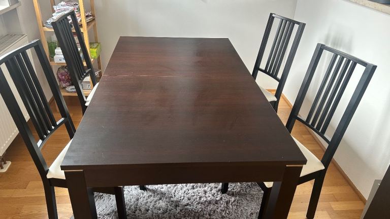 Dark oak Dining table & chairs