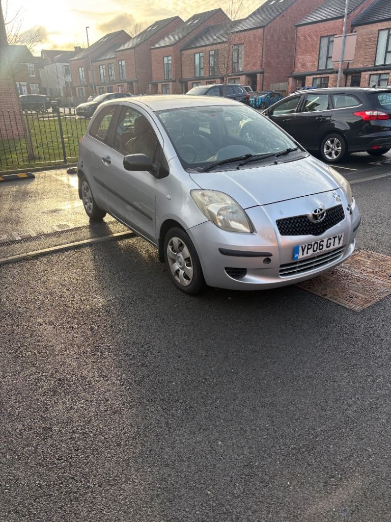 Toyota, YARIS, Hatchback, 2006, Manual, 998 (cc), 3 doors