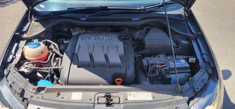 Volkswagen, POLO SE, Hatchback, 2011, Manual, 1199 (cc), 5 doors