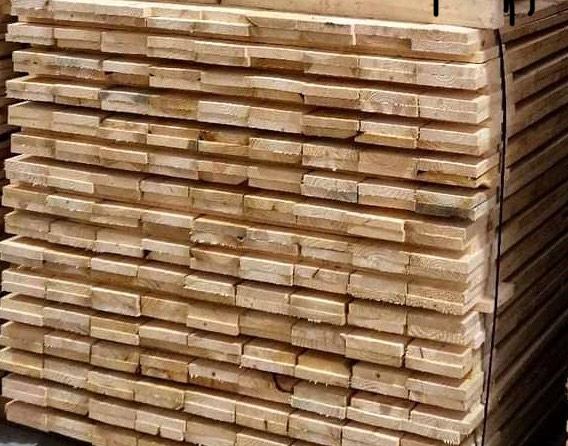 Wall Cladding ~ Pallet Slats ** 90p **