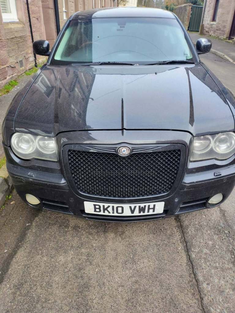 Chrysler 300C 3.0 CRD Touring – 2010