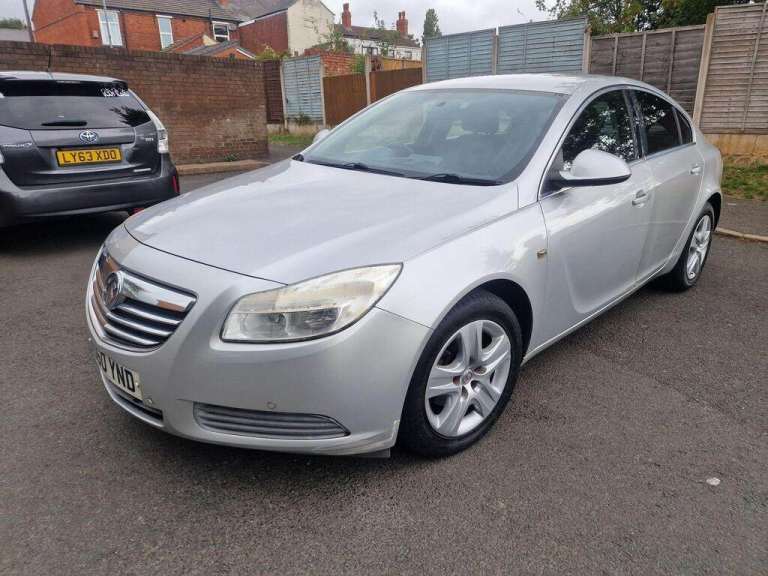 Vauxhall, INSIGNIA, Spares & Repairs Needs intercooler hose