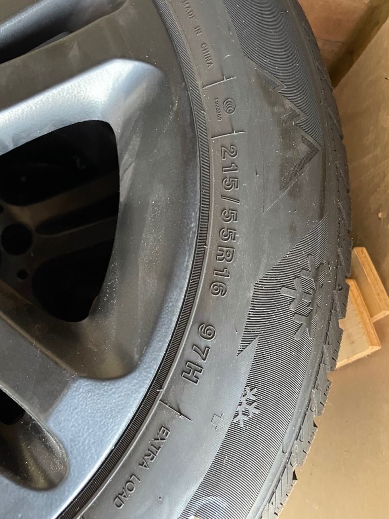 Mercedes e class 16 inch rims and winter tires 