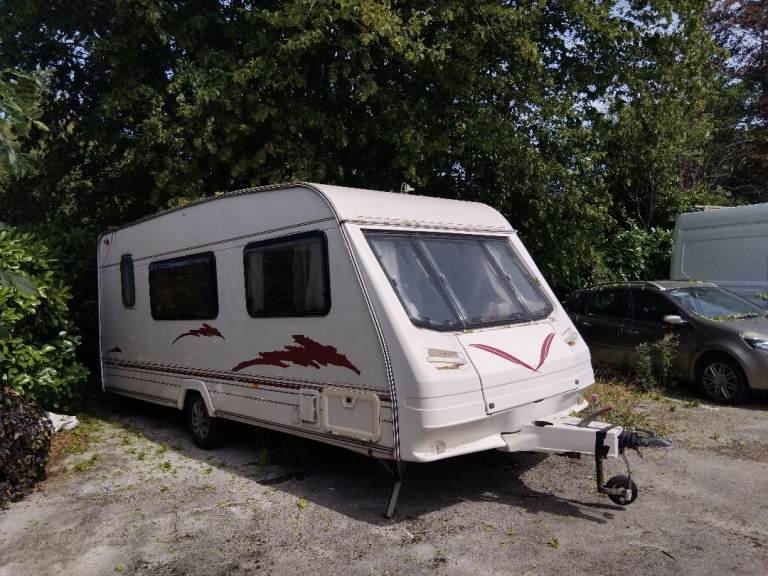 SUMMER BARGAIN CARAVAN 