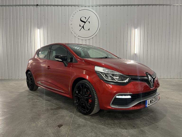 RENAULT CLIO 1.6 Renaultsport 200 Turbo EDC LUX 2015