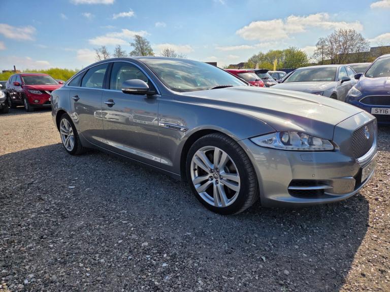 2011 Jaguar XJ 3.0d V6 Premium Luxury 4dr Auto SALOON Diesel Automatic