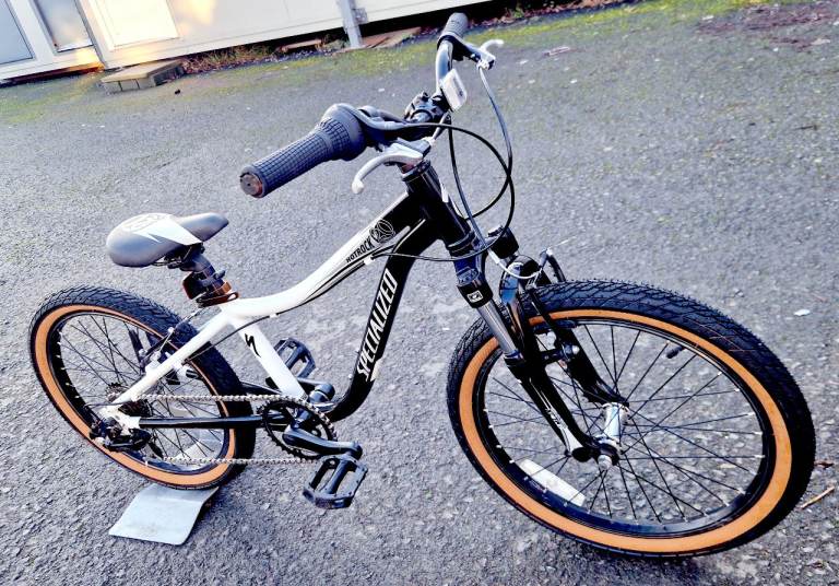 Specialized Hotrock 20