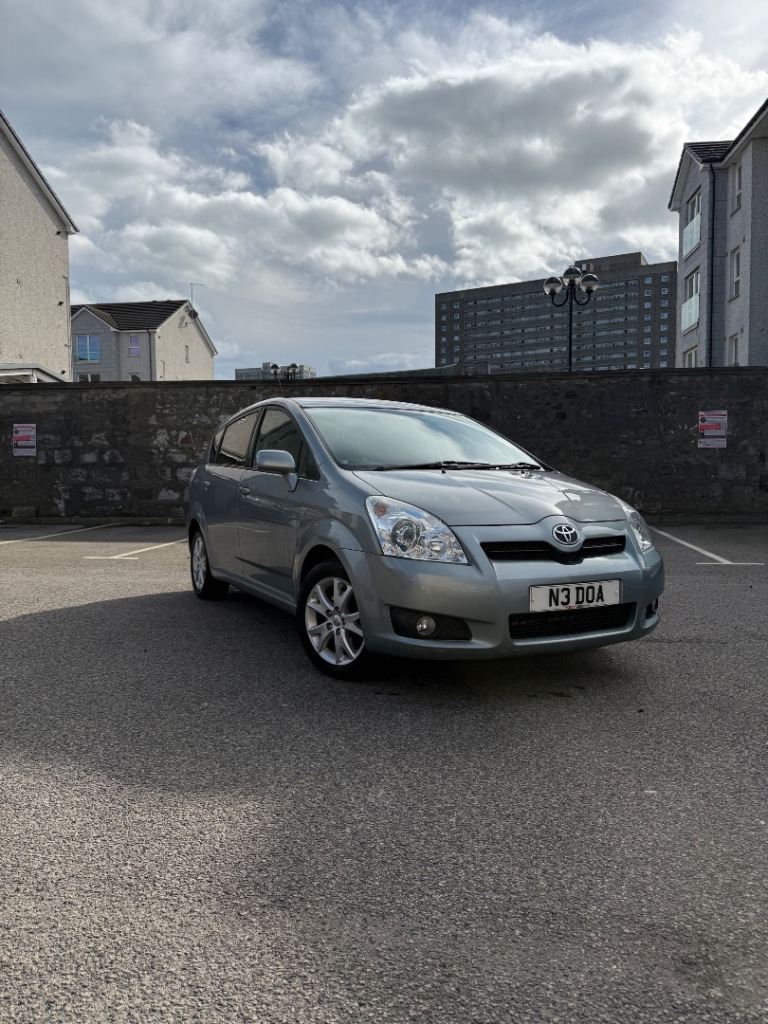 Toyota Verso 7 seats