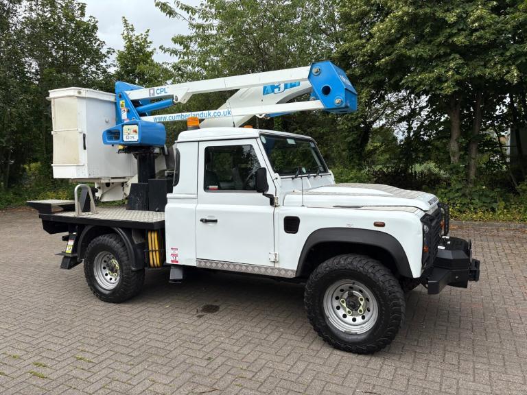 2014 Land Rover Defender 110 2.2tdci 6 Speed 4WD Access Platform Cherry Picker