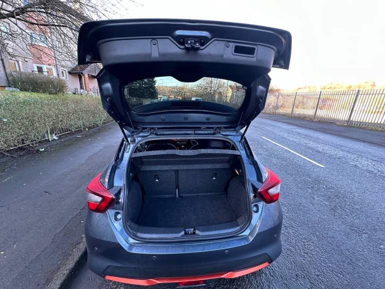 Nissan, MICRA, Hatchback, 2017, Manual, 898 (cc), 5 doors