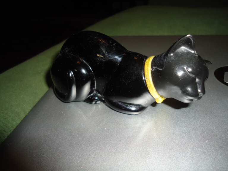 Vintage Avon cat perfume bottle